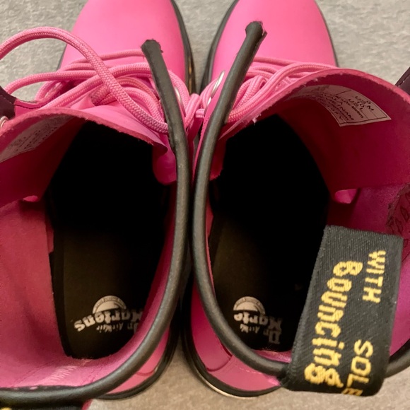 Women’s Pink Zavala Dr Martens size 10 - Picture 5 of 9